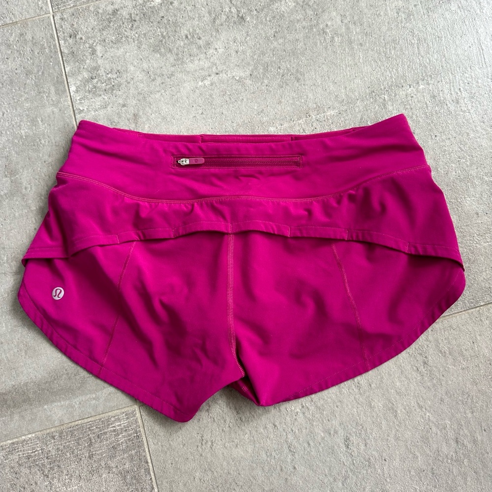 Lululemon Speed Up shorts